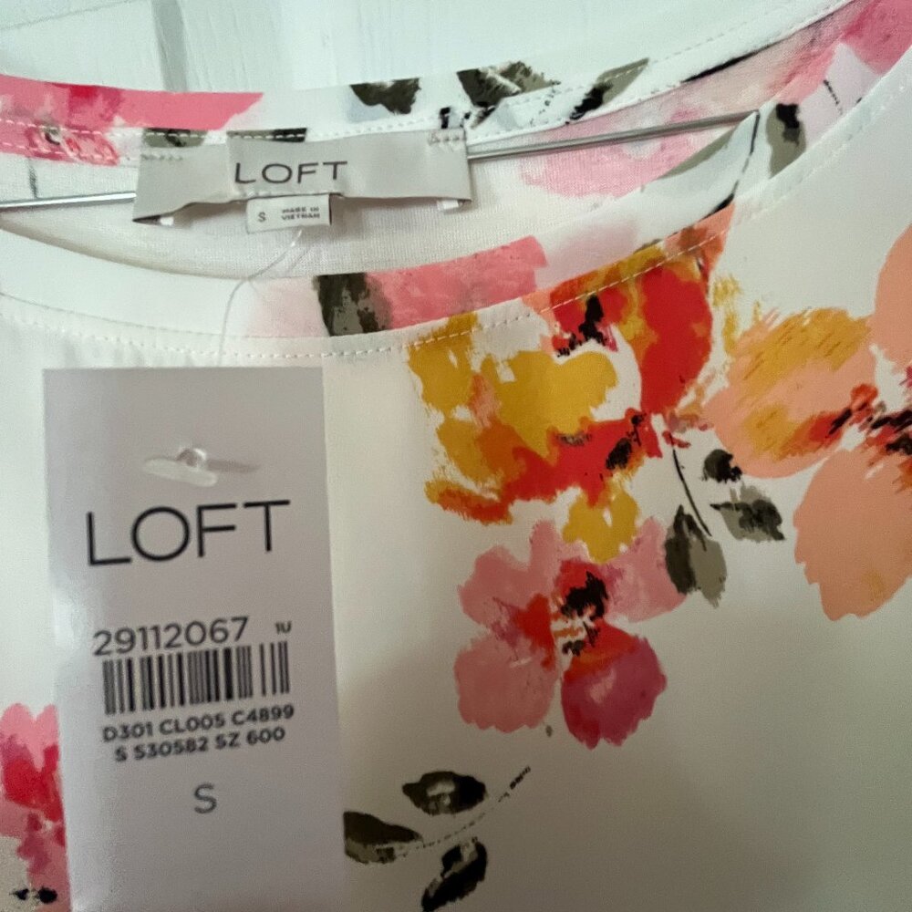Loft Blouse - Picture 2 of 2